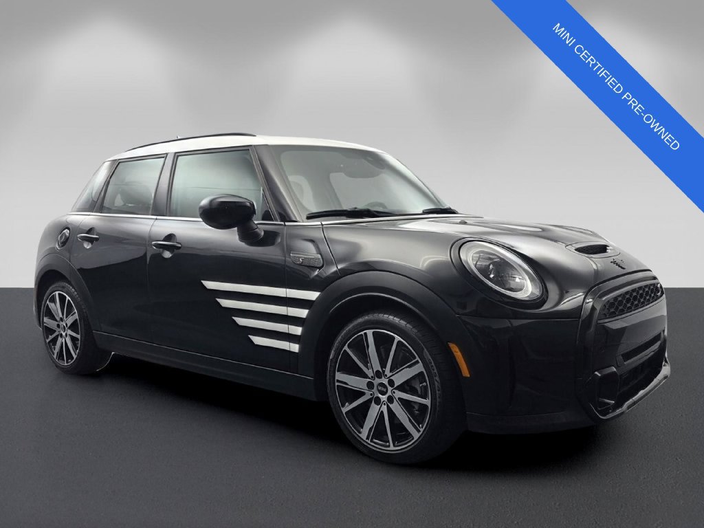 Used 2024 MINI Cooper S w/ Signature Upholstery Package FWD image 1