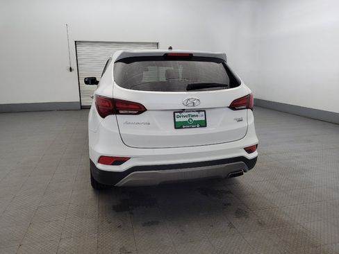 Used 2018 Hyundai Santa Fe Sport image 6