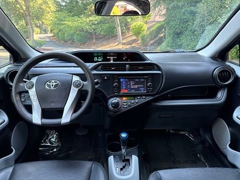 Used 2012 Toyota Prius C Four FWD image 17