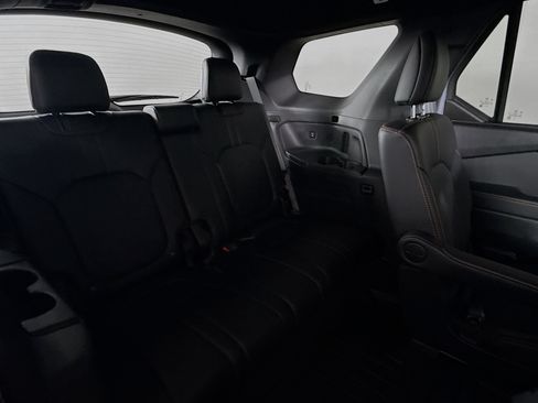 Certified 2025 Honda Pilot TrailSport image 35