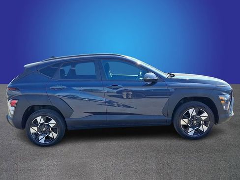 Used 2025 Hyundai Kona SEL AWD/4WD image 3