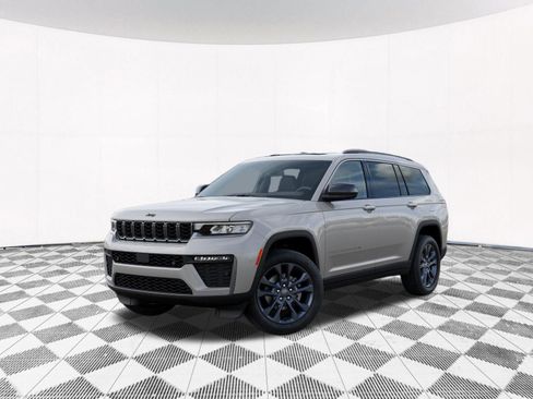New 2026 Jeep Grand Cherokee L Limited AWD/4WD image 2