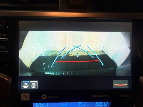 Used 2023 Toyota 4Runner Limited image 33