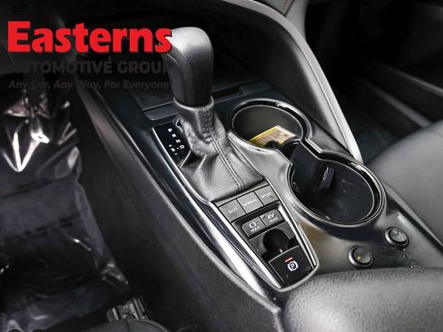 Used 2020 Toyota Camry LE image 13