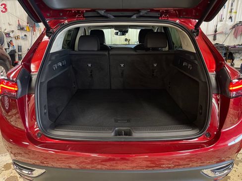 Used 2023 Buick Envision Essence AWD/4WD image 22