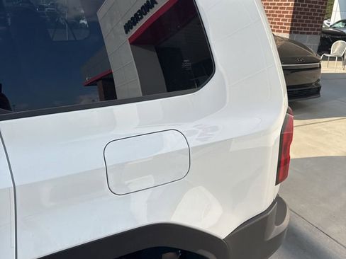 Used 2025 Toyota Land Cruiser 1958 image 5