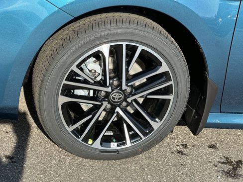 New 2026 Toyota Camry XLE AWD/4WD image 10