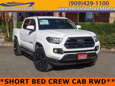 Used 2019 Toyota Tacoma SR5 image 1
