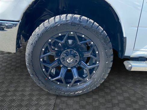 Used 2023 RAM 1500 Tradesman w/ Chrome Appearance Group AWD/4WD image 33