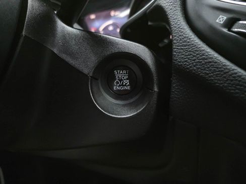 Used 2019 Jeep Compass Latitude w/ Popular Equipment Group AWD/4WD image 23