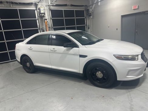 Used 2014 Ford Taurus Police Interceptor AWD image 9