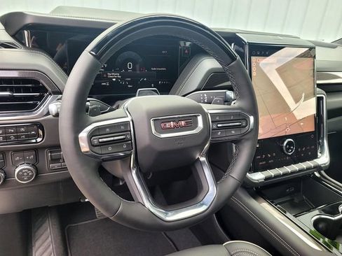 New 2026 GMC Yukon XL Elevation w/ Elevation Premium Package AWD/4WD image 10