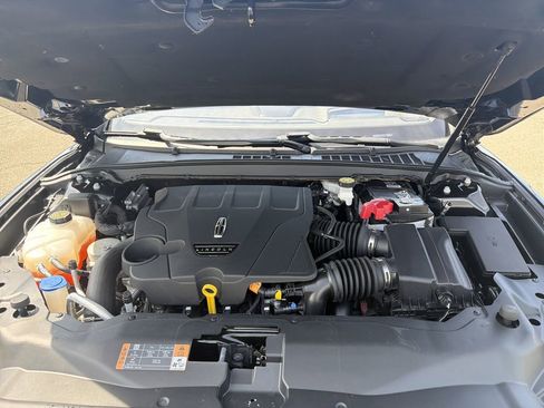 Used 2019 Lincoln Continental Reserve image 34