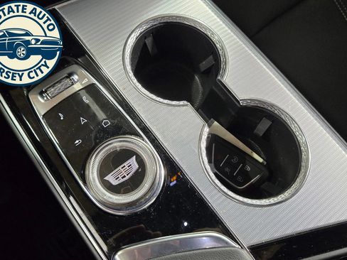 Used 2024 Cadillac Lyriq Tech w/ Driver Assist Package AWD/4WD image 18