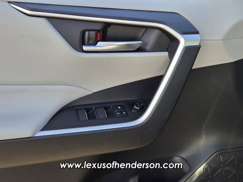 Used 2025 Toyota RAV4 XLE w/ Weather Package image 20