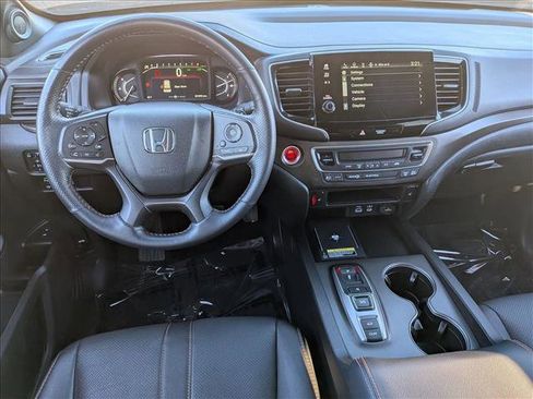 Used 2024 Honda Passport TrailSport image 15