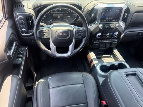 Used 2021 GMC Sierra 1500 SLT AWD/4WD image 16