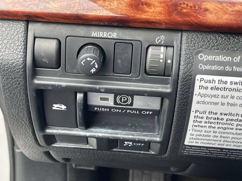 Used 2011 Subaru Outback 2.5i Limited AWD/4WD image 20