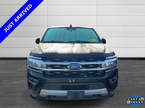 Used 2022 Ford Expedition Max Limited image 6