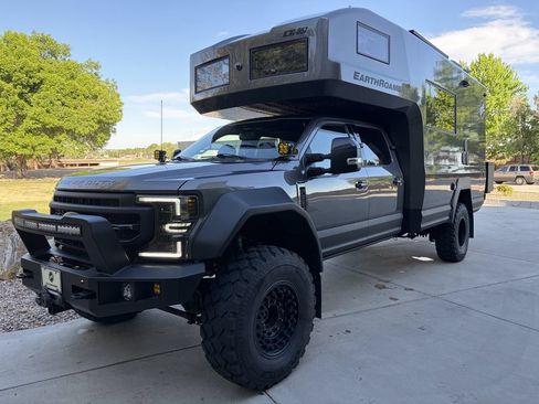 Used 2022 Ford F550 4x4 Crew Cab Super Duty image 7