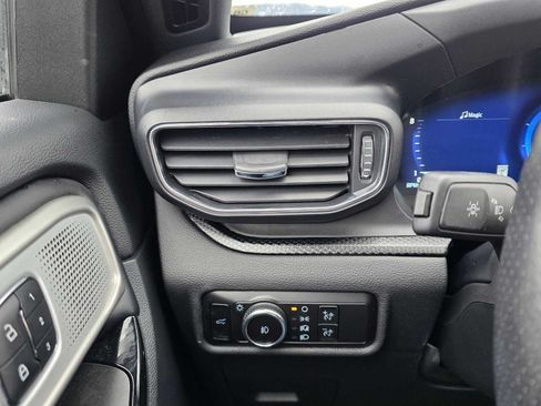 Used 2023 Ford Explorer ST w/ Equipment Group 401A AWD/4WD image 36