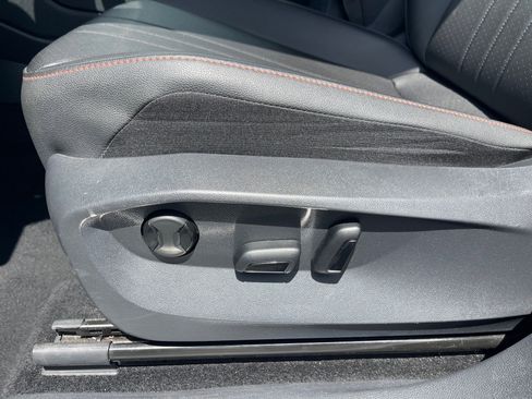 Used 2024 Volkswagen Tiguan Wolfsburg Edition image 9