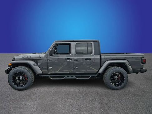 Used 2022 Jeep Gladiator Willys image 7
