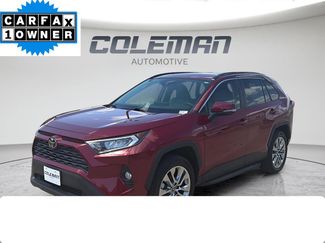 Used 2019 Toyota RAV4 XLE Premium w/ Cold Weather Package AWD/4WD video 1