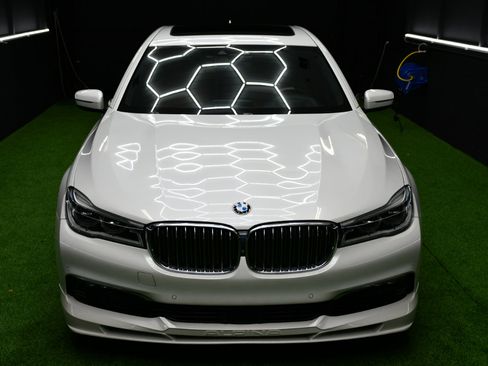 Used 2018 BMW ALPINA B7 xDrive image 6