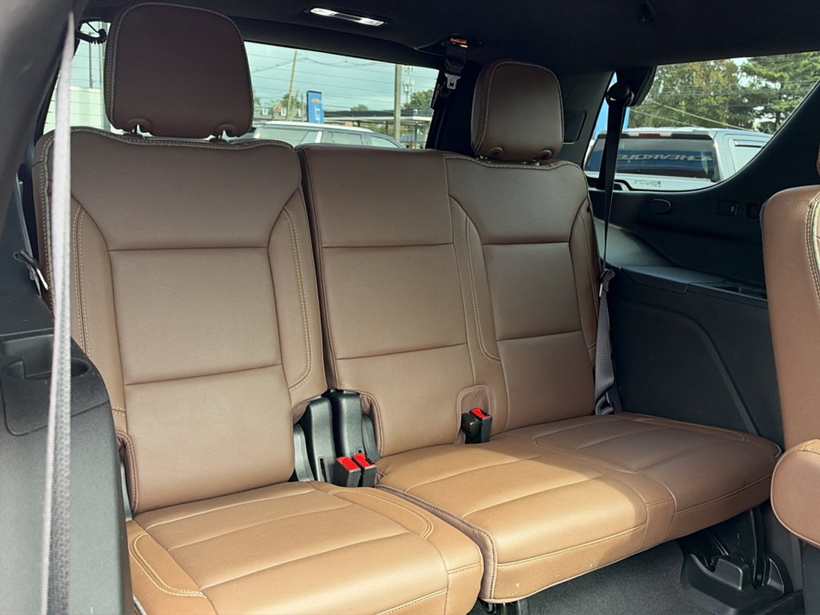 Used 2023 Chevrolet Tahoe High Country AWD/4WD image 28