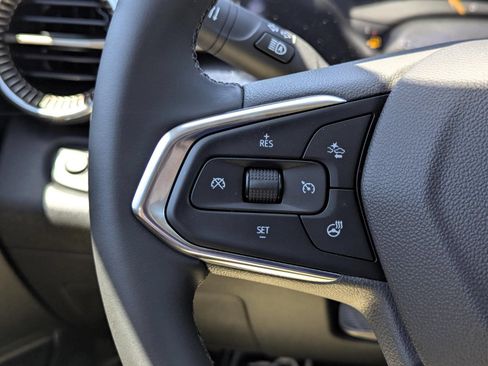 New 2026 Chevrolet Trax ACTIV w/ Sunroof Package FWD image 20