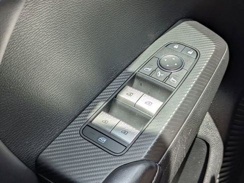 Used 2024 Mitsubishi Outlander SE FWD image 25