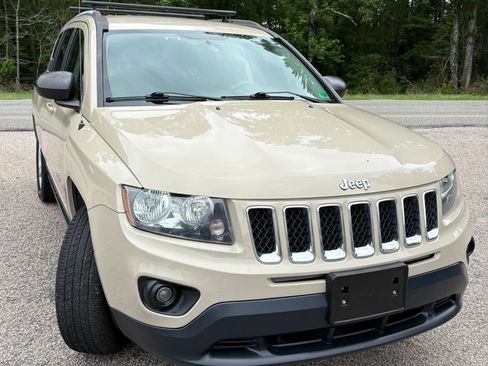 Used 2017 Jeep Compass Sport w/ Power Value Group AWD/4WD image 8