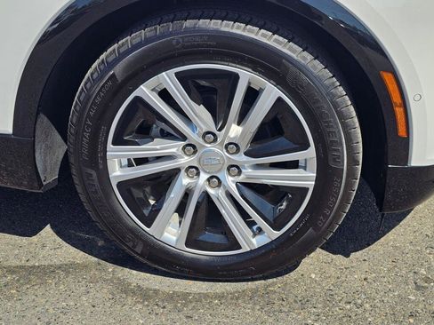 Used 2024 Cadillac Lyriq Tech w/ Driver Assist Package AWD/4WD image 13