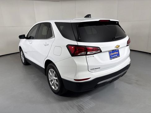 Used 2024 Chevrolet Equinox LT FWD image 6