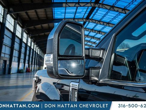 Used 2022 Ford F250 Platinum w/ FX4 Off-Road Package image 35