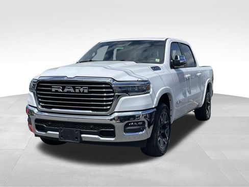 Used 2026 RAM 1500 Laramie AWD/4WD image 2