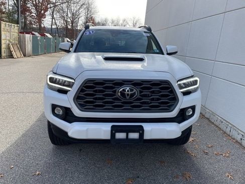 Certified 2021 Toyota Tacoma TRD Sport w/ Technology Package image 3