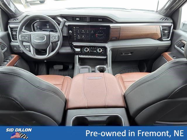 Certified 2025 GMC Sierra 3500 Denali Ultimate AWD/4WD image 10