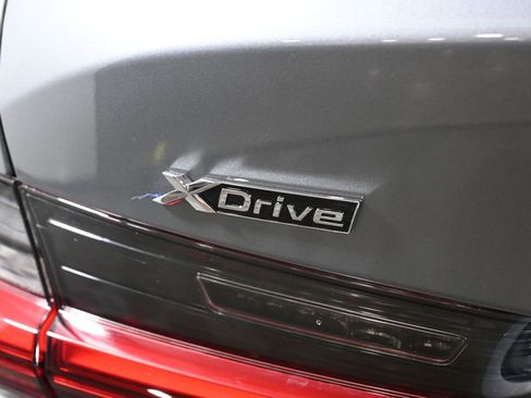 New 2026 BMW 330i xDrive Sedan w/ Premium Package image 37