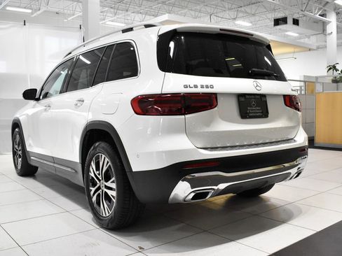 Certified 2024 Mercedes-Benz GLB 250 4MATIC image 3