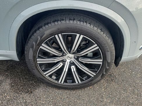 Used 2024 Volvo XC90 B6 Plus w/ Protection Package Premier AWD/4WD image 41