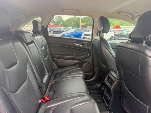 Used 2019 Ford Edge Titanium AWD/4WD image 21