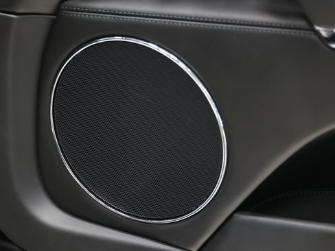 Used 2018 Bentley Flying Spur V8 image 85