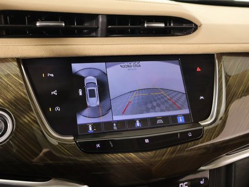 Used 2021 Cadillac XT6 Premium Luxury w/ Platinum Package image 6