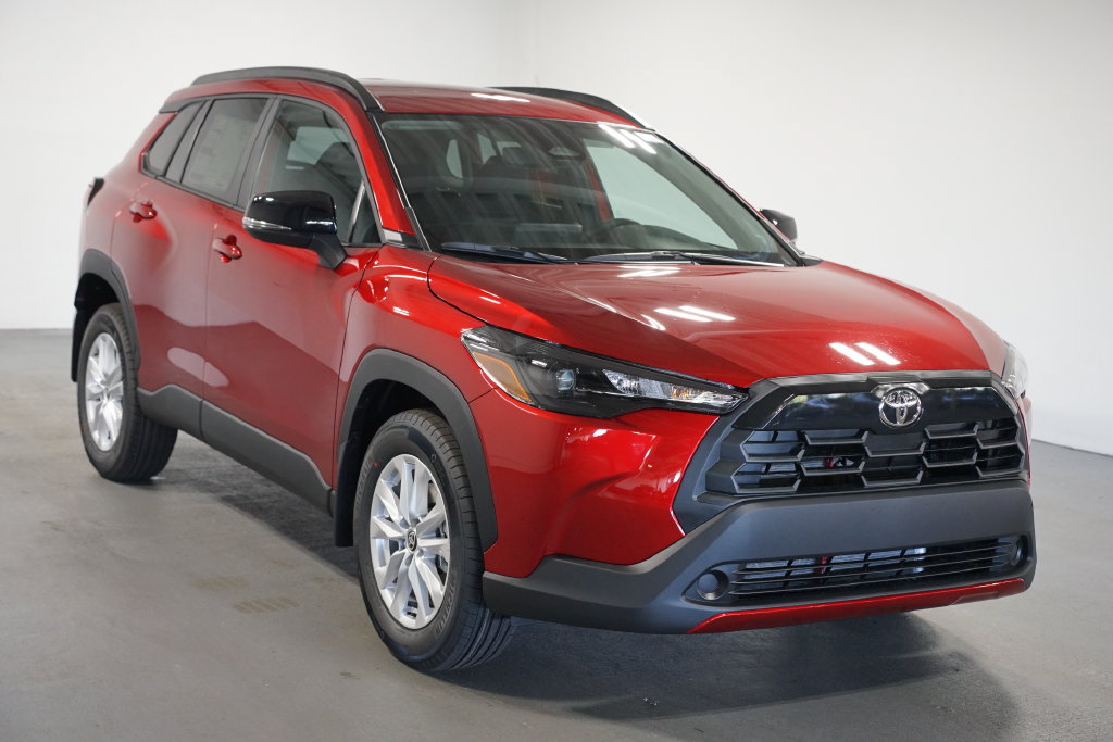 New 2026 Toyota Corolla Cross LE FWD image 3