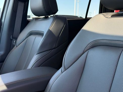 New 2026 Jeep Cherokee Limited AWD/4WD image 17