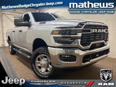 New 2026 RAM 2500 Tradesman AWD/4WD image 1