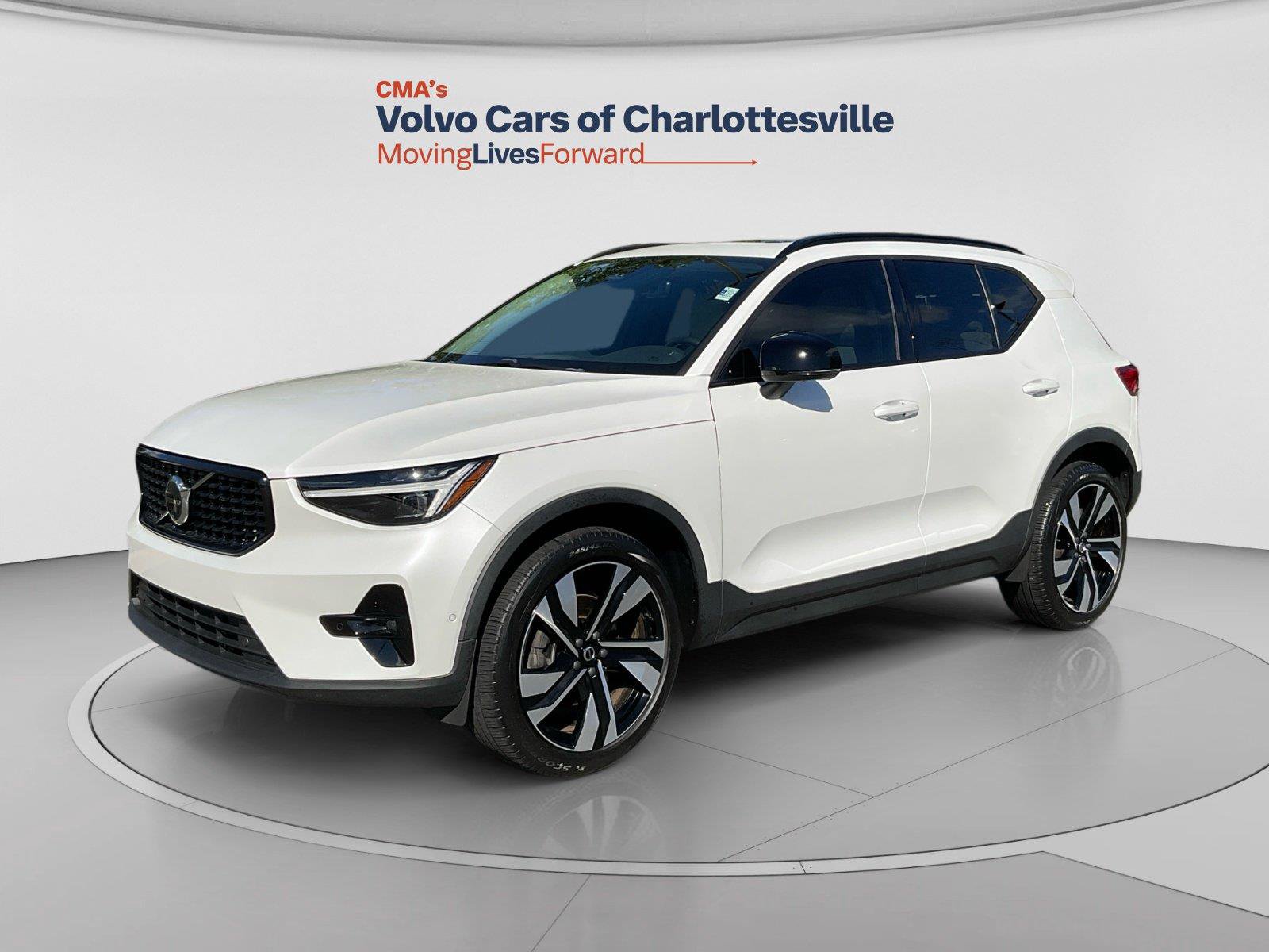 Used 2025 Volvo XC40 B5 Ultra w/ Protection Package Premier AWD/4WD image 1