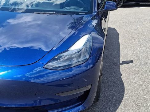 Used 2023 Tesla Model 3 Standard Range RWD image 11